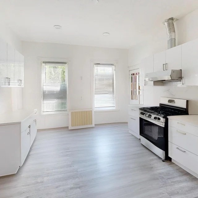 21 Clifton St