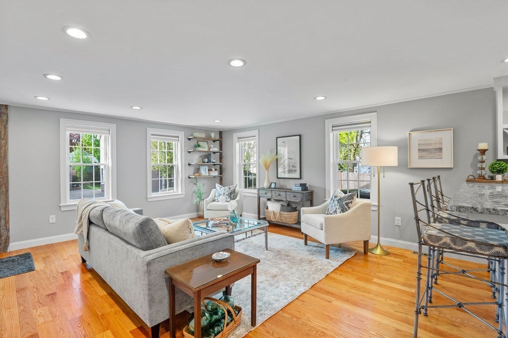 27 Warren St 1