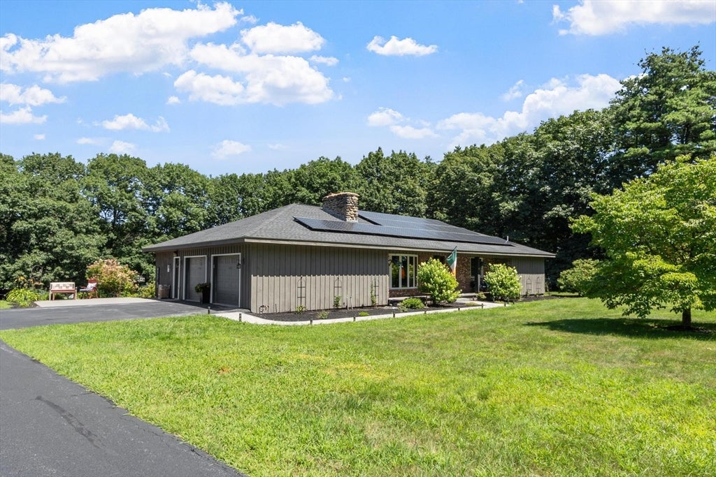 79 Bathrick Rd