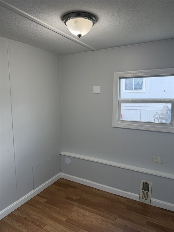 181 Boston Post Road E 49