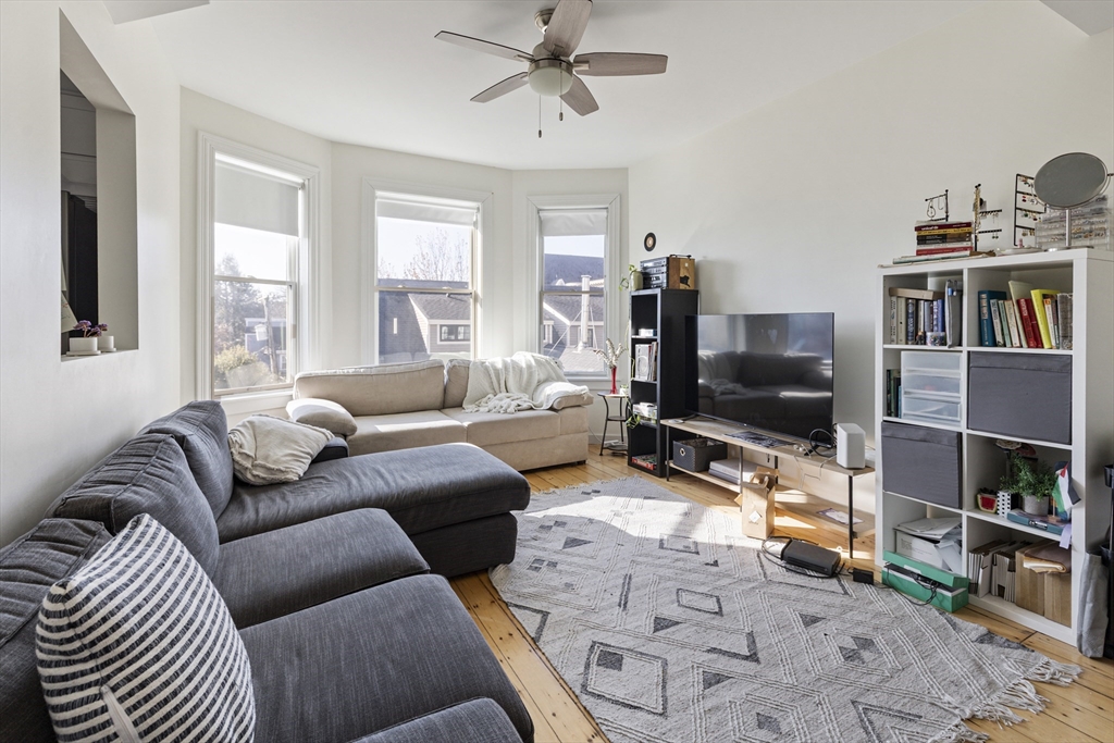 22-24 Magazine Street