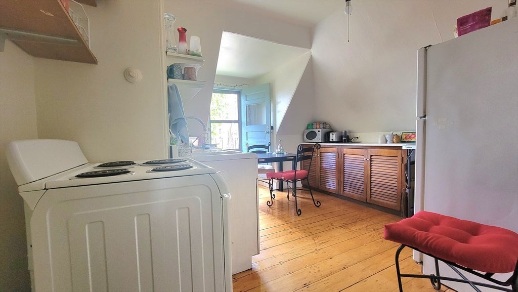 45 Auburn Street #3, Brookline, MA Photo #9