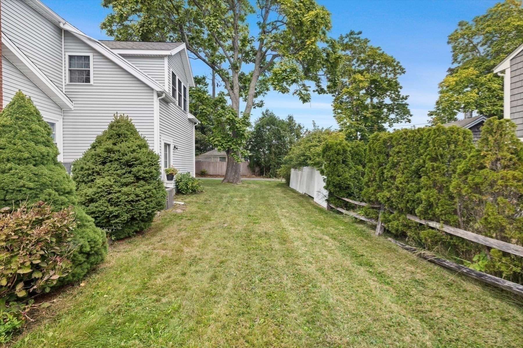 4 Wharf Ln, Kingston, MA Photo #23