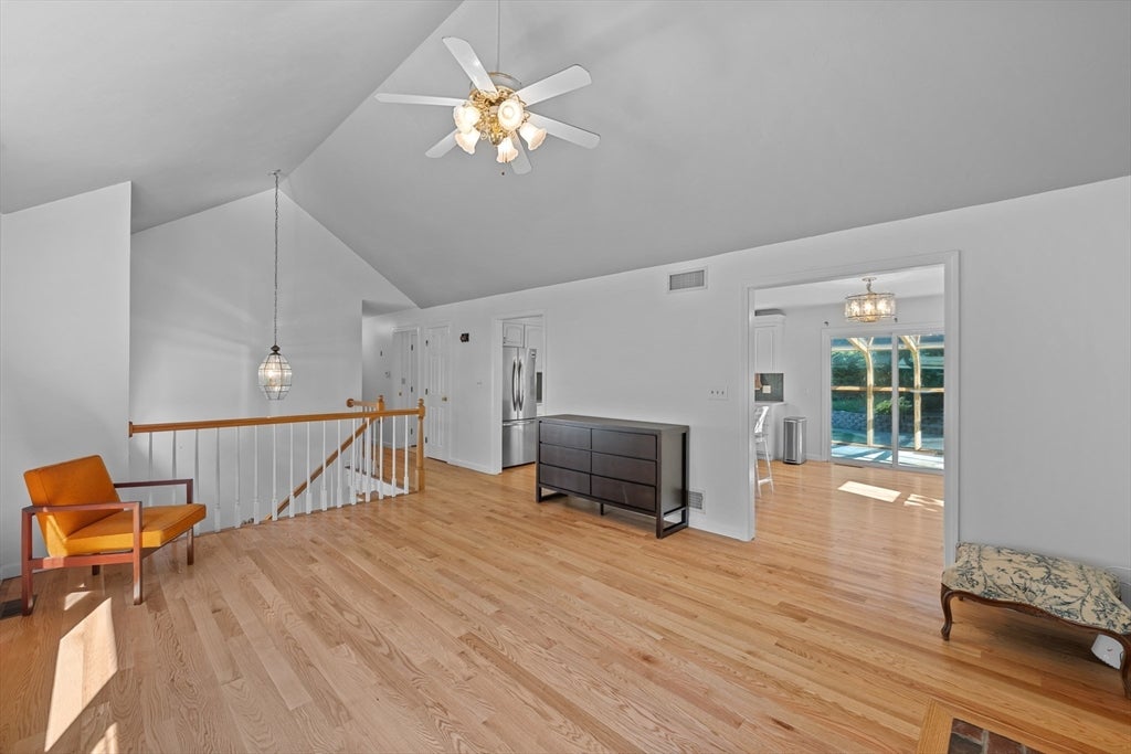 13 Crosby Rd, Grafton, MA Photo #7