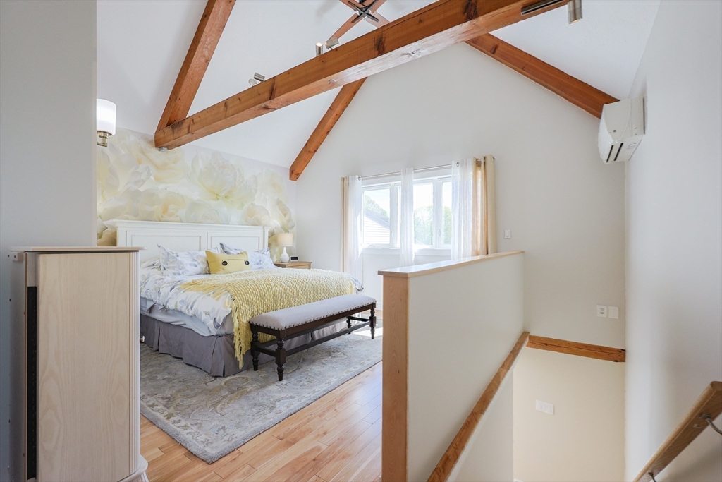 Plaistow, New Hampshire 03865, United States, 5 Bedrooms Bedrooms, ,5 BathroomsBathrooms,Residential,Active,130581