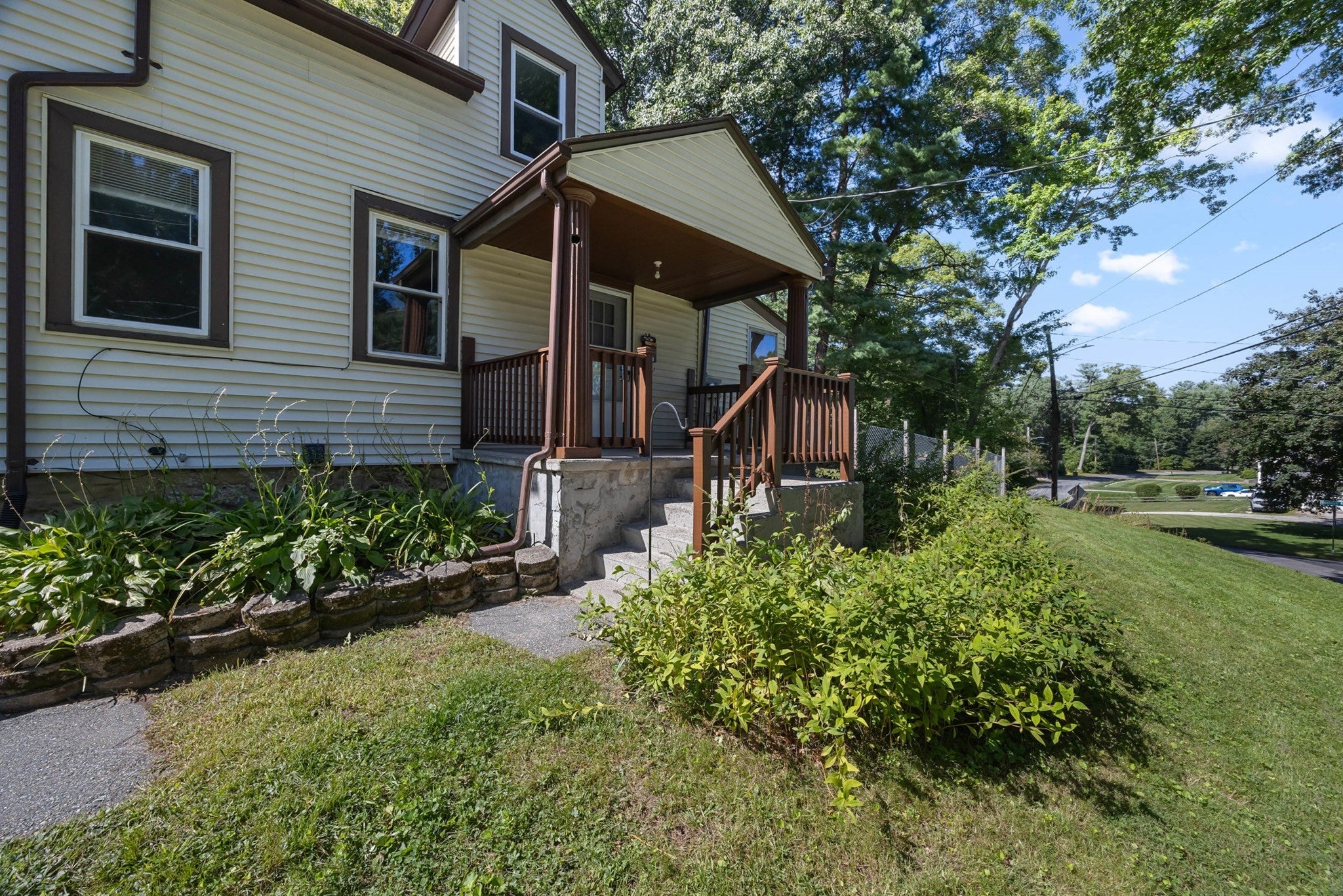 18 Old Dudley Rd, Oxford, MA, 18 Old Dudley Rd, Oxford, MA Photo #4