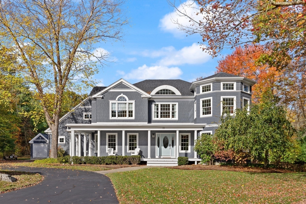 22 Flyaway Pond Dr