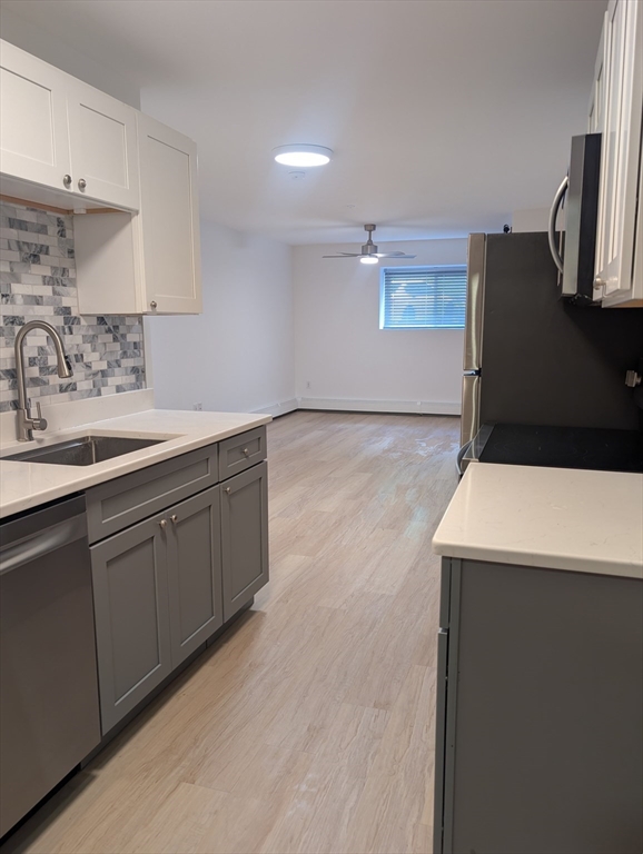 420 Woodward Rd #19, North Providence, RI Photo #4