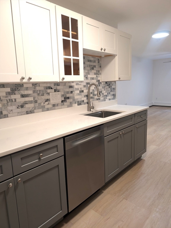 420 Woodward Rd #19, North Providence, RI Photo #3