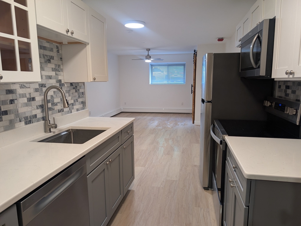 420 Woodward Rd #19, North Providence, RI Photo #7