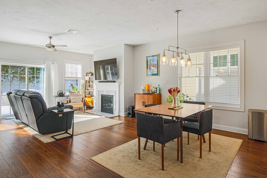 831 Ledgewood Way 831