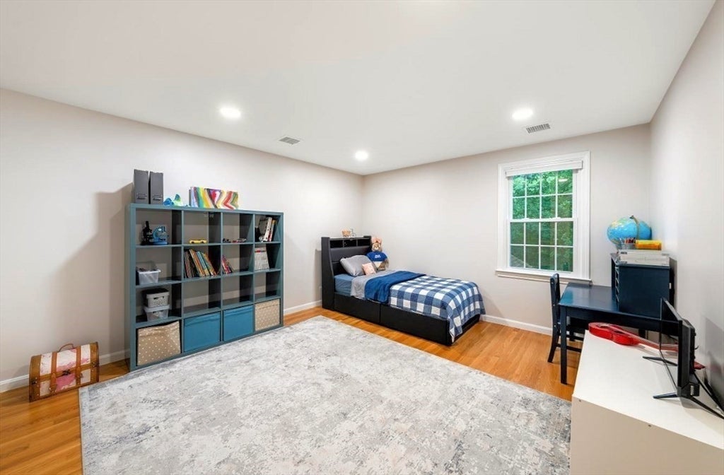 14 Dotty Ann Dr, Framingham, MA, 14 Dotty Ann Dr, Framingham, MA Photo #26