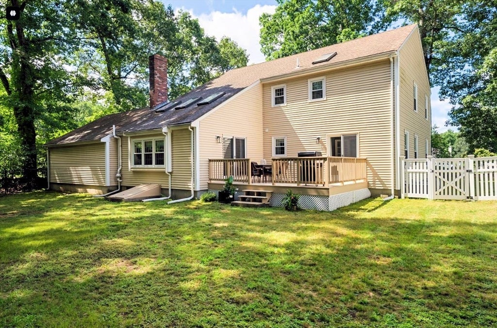 14 Dotty Ann Dr, Framingham, MA, 14 Dotty Ann Dr, Framingham, MA Photo #3