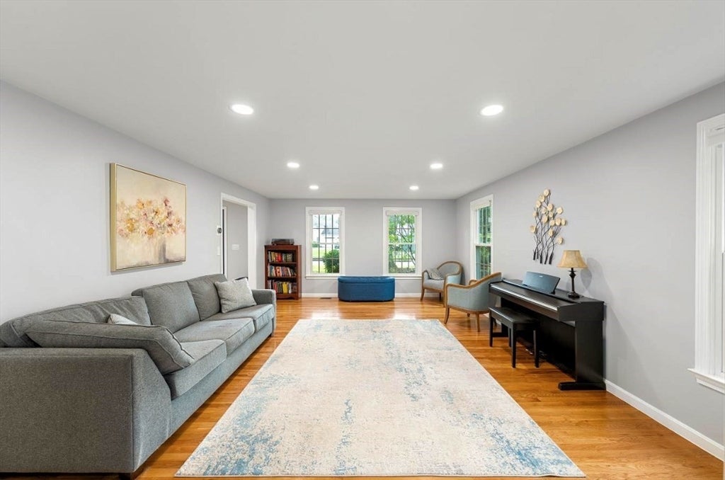 14 Dotty Ann Dr, Framingham, MA, 14 Dotty Ann Dr, Framingham, MA Photo #12