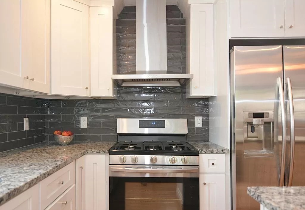 142 Trapelo Rd 142