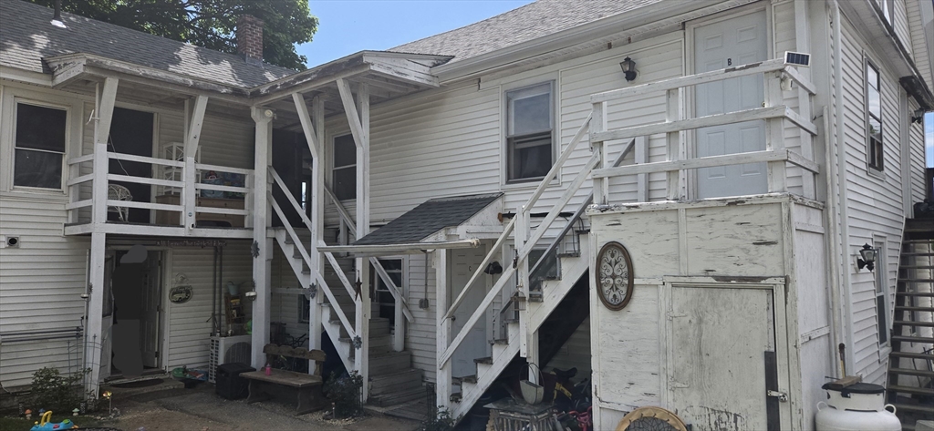 51 Pleasant St
