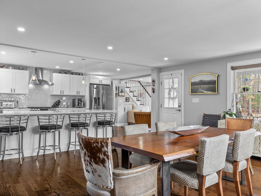 19 Cold Spring Road