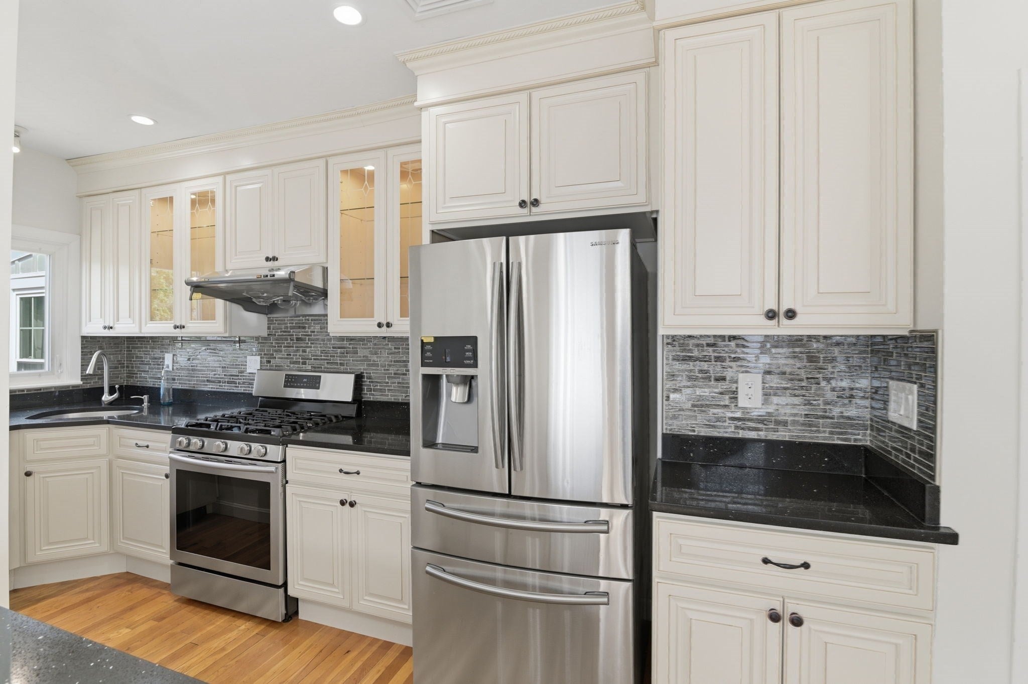 334 Sea St, Quincy, MA, 334 Sea St, Quincy, MA Photo #10
