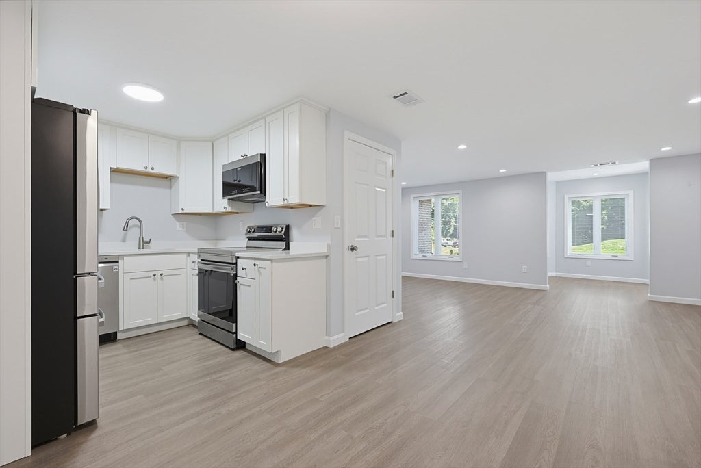 108 Norton Ave #9, Easton, MA, 108 Norton Ave #9, Easton, MA Photo #4