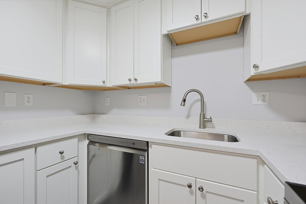 108 Norton Ave #9, Easton, MA, 108 Norton Ave #9, Easton, MA Photo #19