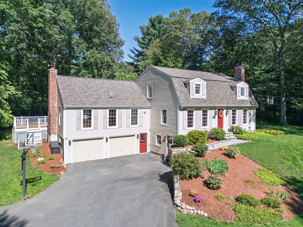 7 N Mill St
