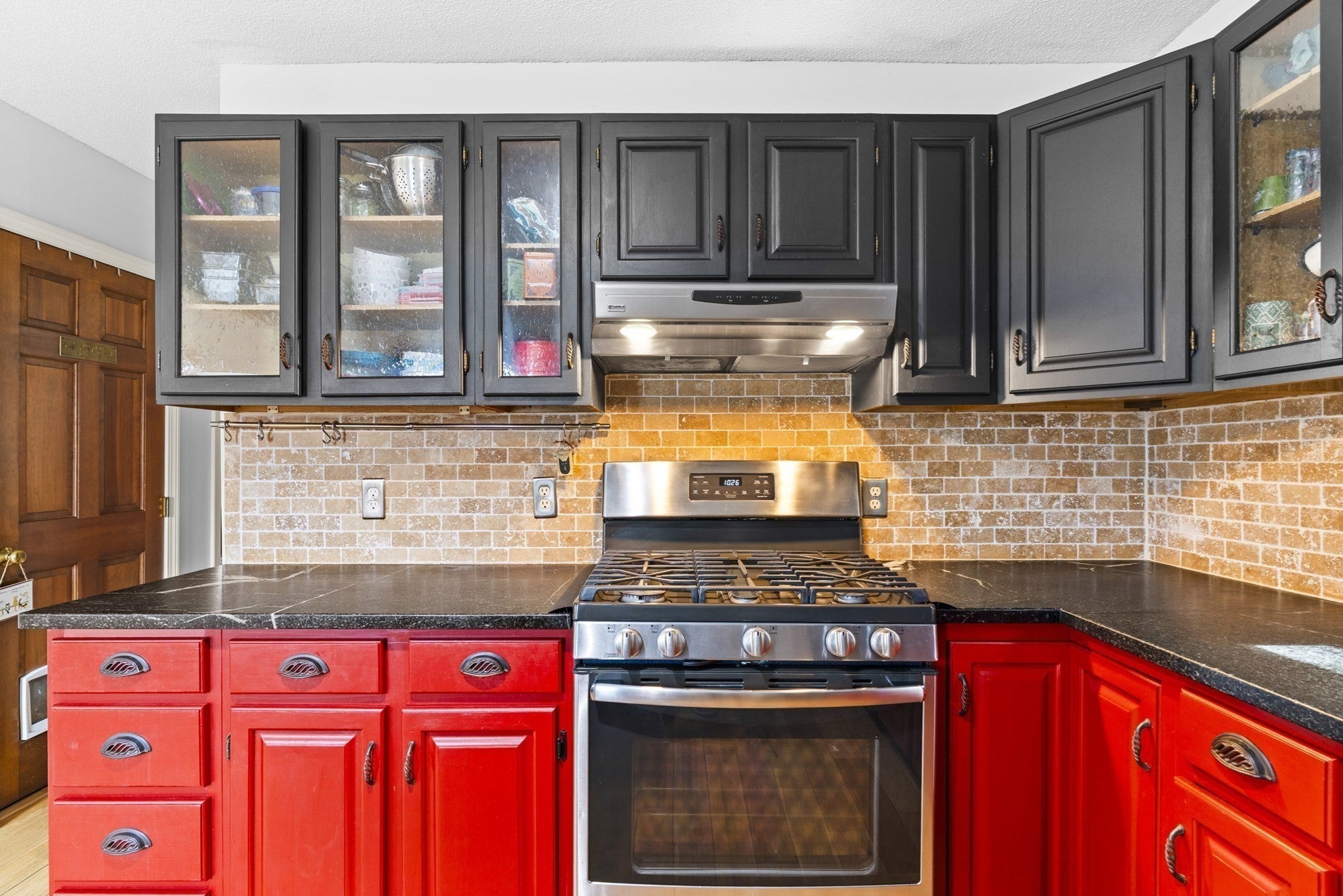 10 Rounseville St, New Bedford, MA, 10 Rounseville St, New Bedford, MA Photo #20