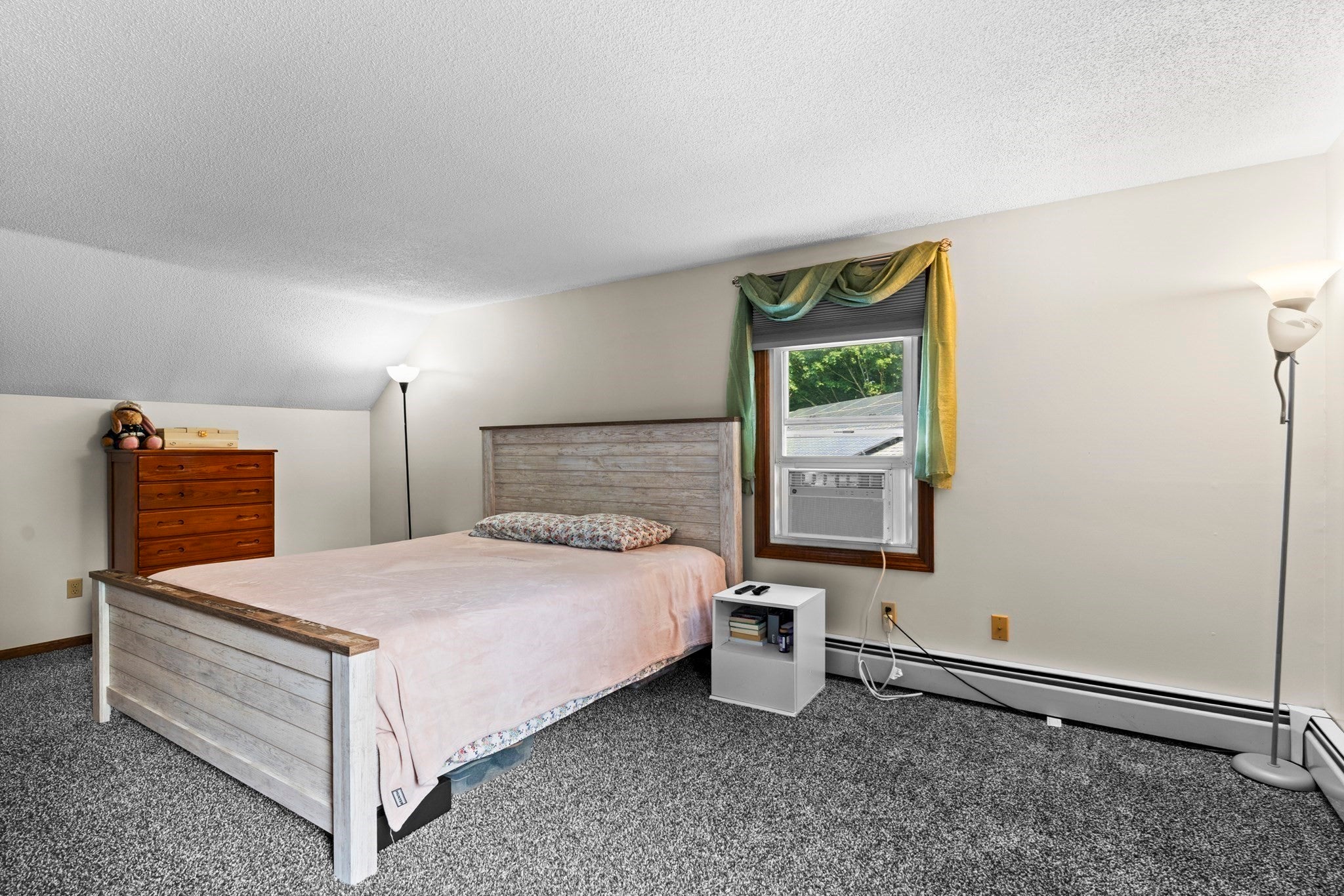 10 Rounseville St, New Bedford, MA, 10 Rounseville St, New Bedford, MA Photo #27