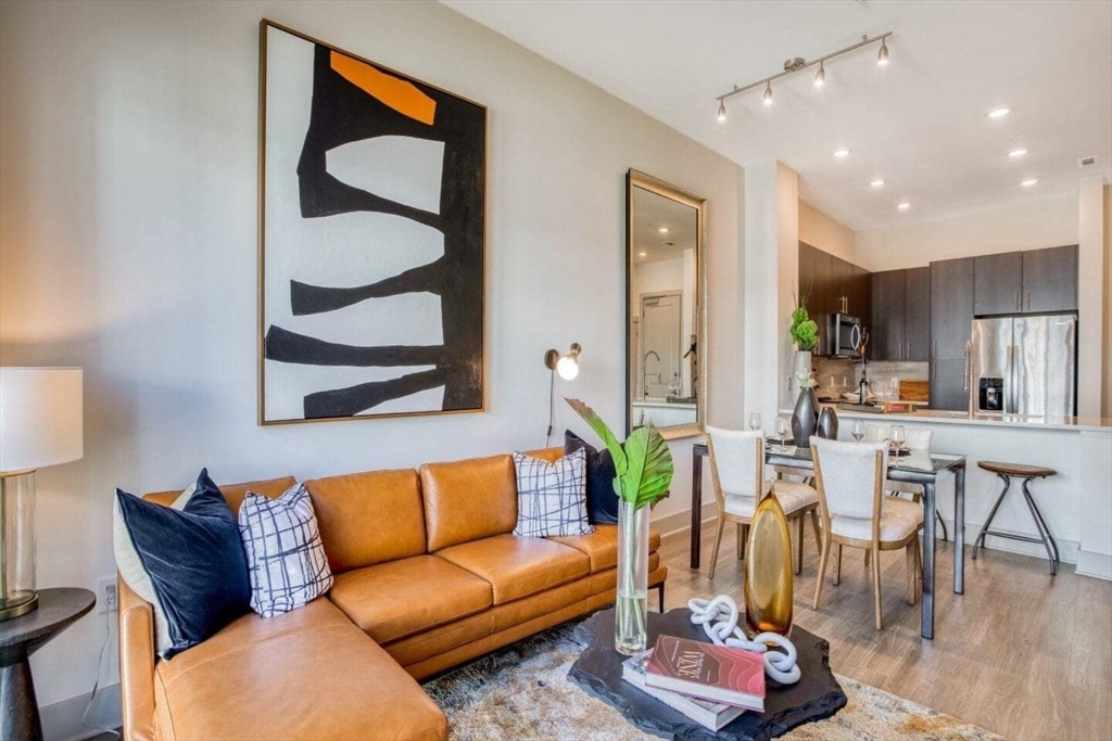 Medford, Massachusetts 02155, United States, 1 Bedroom Bedrooms, ,1 BathroomBathrooms,Residential,Active,180272