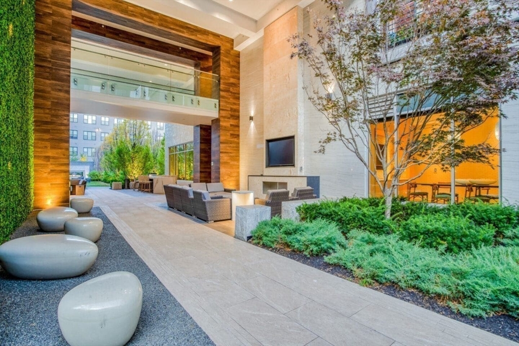 Medford, Massachusetts 02155, United States, 1 Bedroom Bedrooms, ,1 BathroomBathrooms,Residential,Active,180272