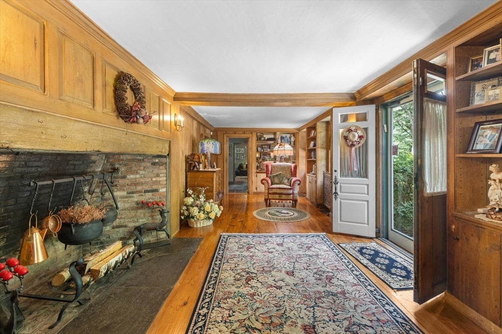 112 Farm Rd