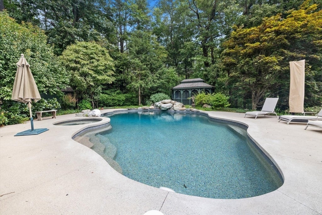112 Farm Rd, Sherborn, MA, 112 Farm Rd, Sherborn, MA Photo #28