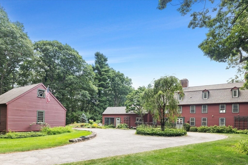 112 Farm Rd