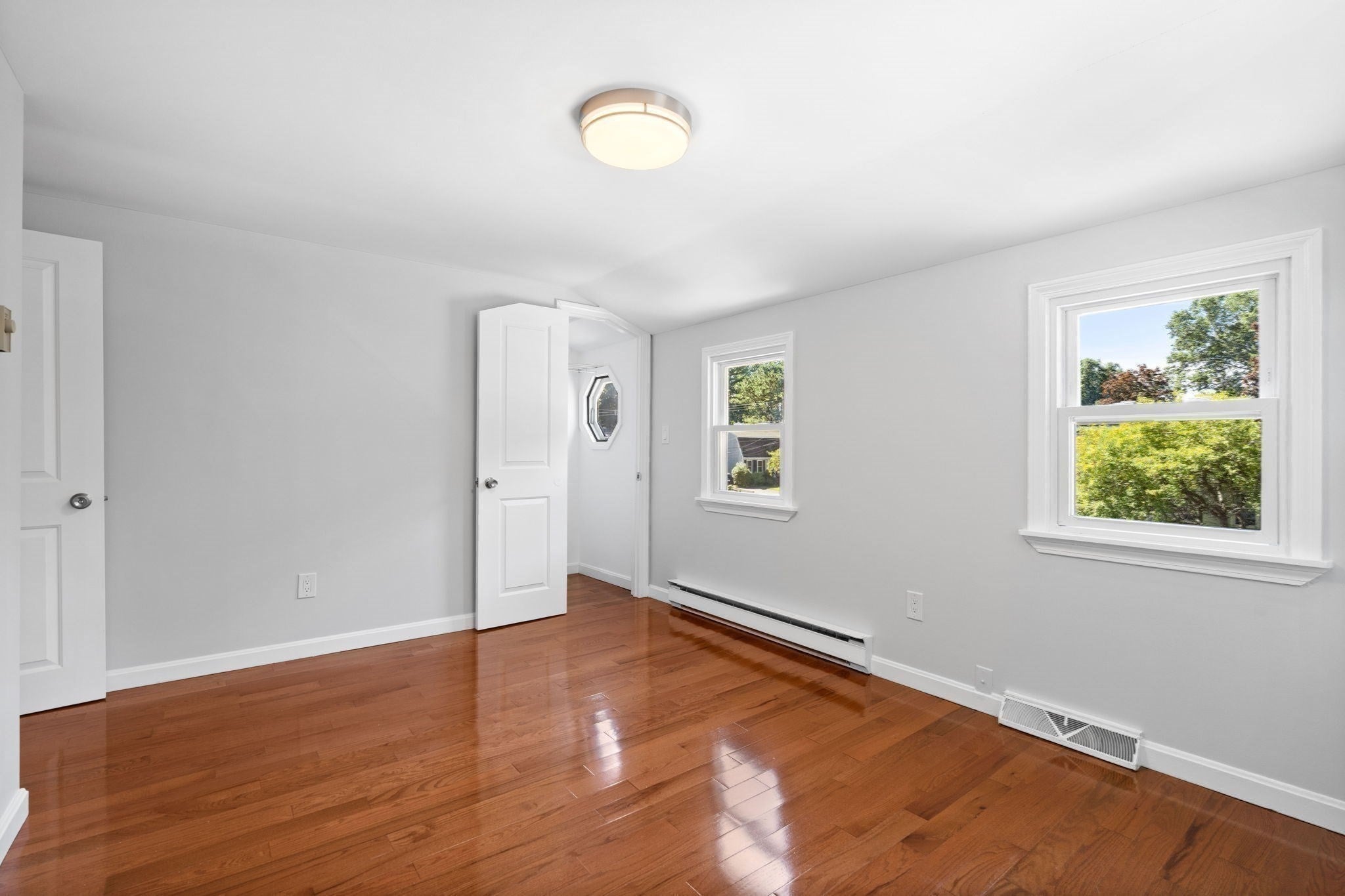 2 Ash St, Amesbury, MA, 2 Ash St, Amesbury, MA Photo #28