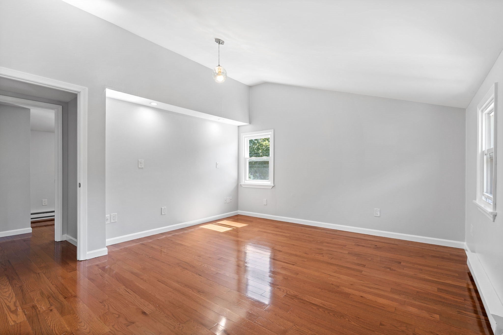 2 Ash St, Amesbury, MA, 2 Ash St, Amesbury, MA Photo #24