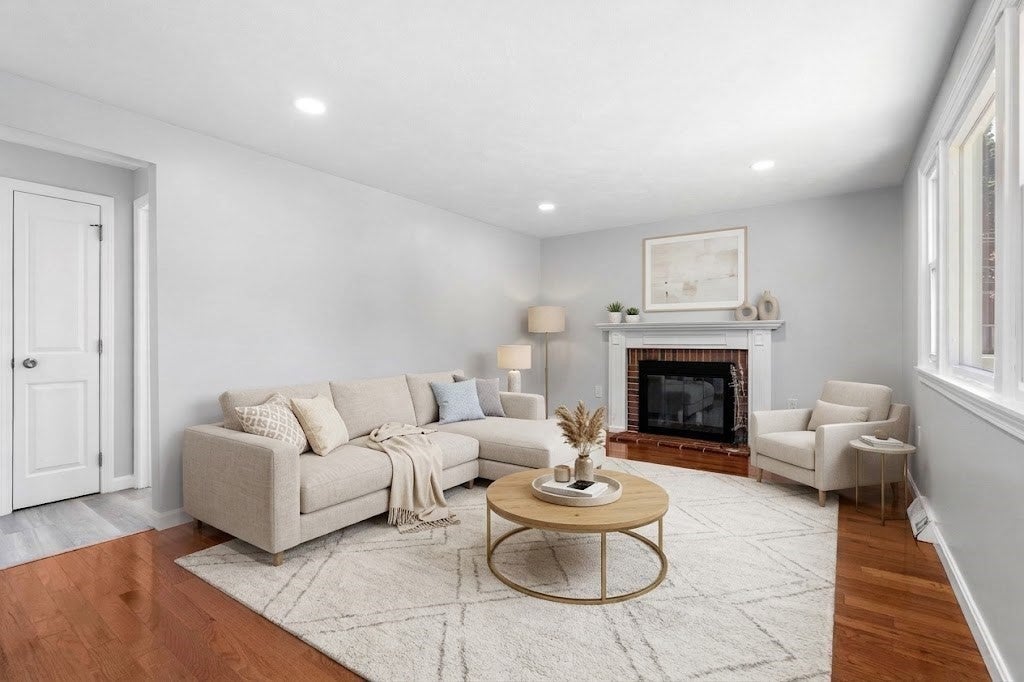 2 Ash St, Amesbury, MA, 2 Ash St, Amesbury, MA Photo #11