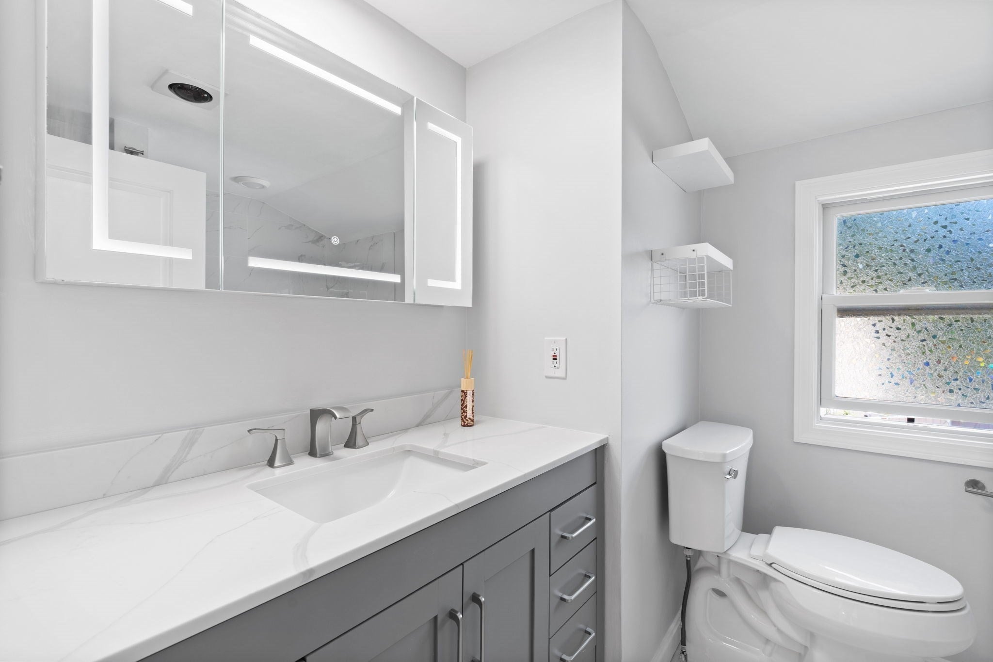 2 Ash St, Amesbury, MA, 2 Ash St, Amesbury, MA Photo #31