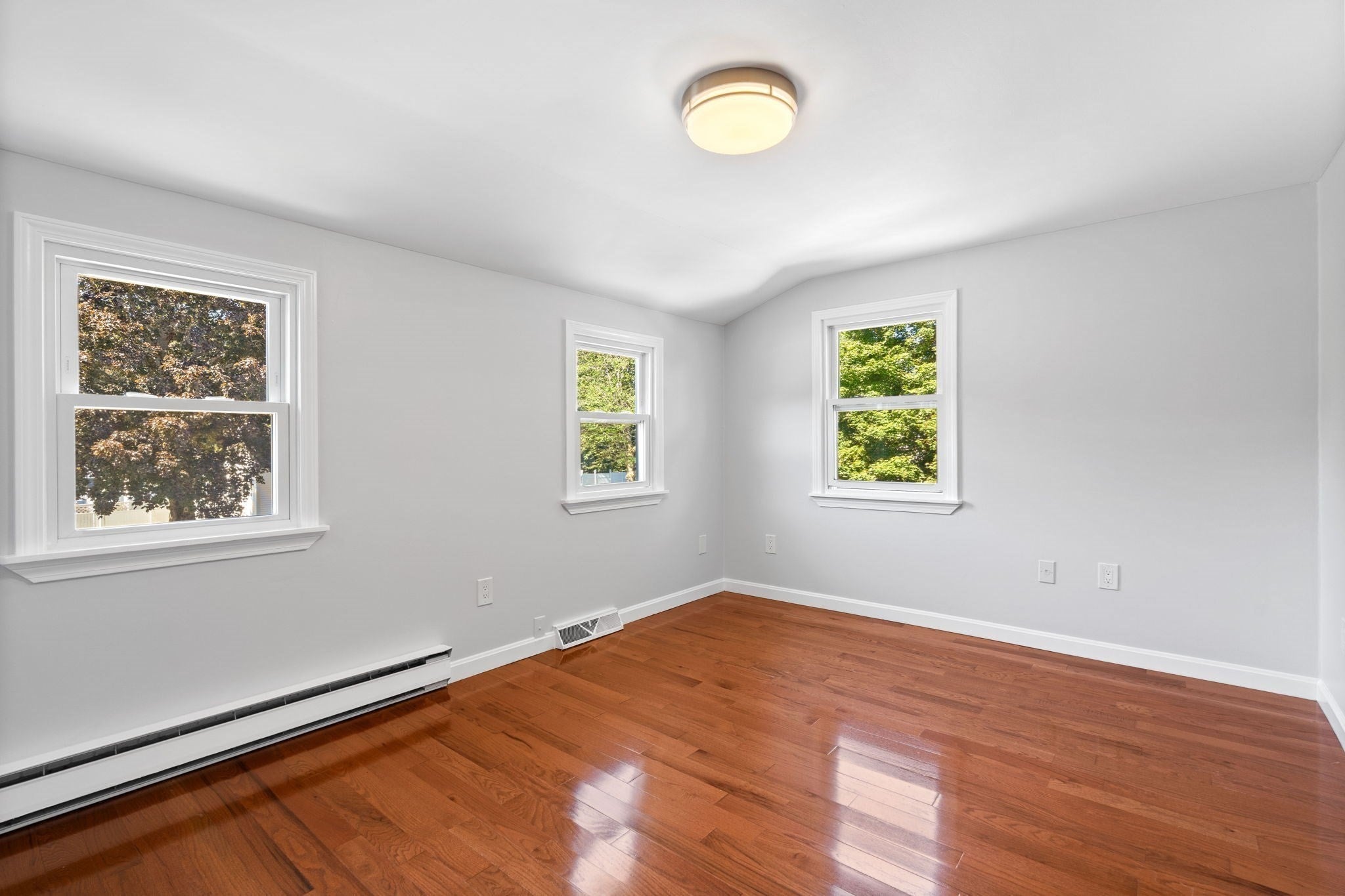 2 Ash St, Amesbury, MA, 2 Ash St, Amesbury, MA Photo #26