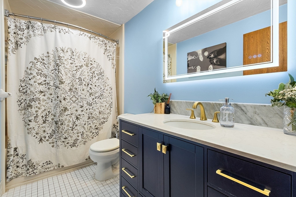 350 Neponset ST #M, Canton, MA Photo #15