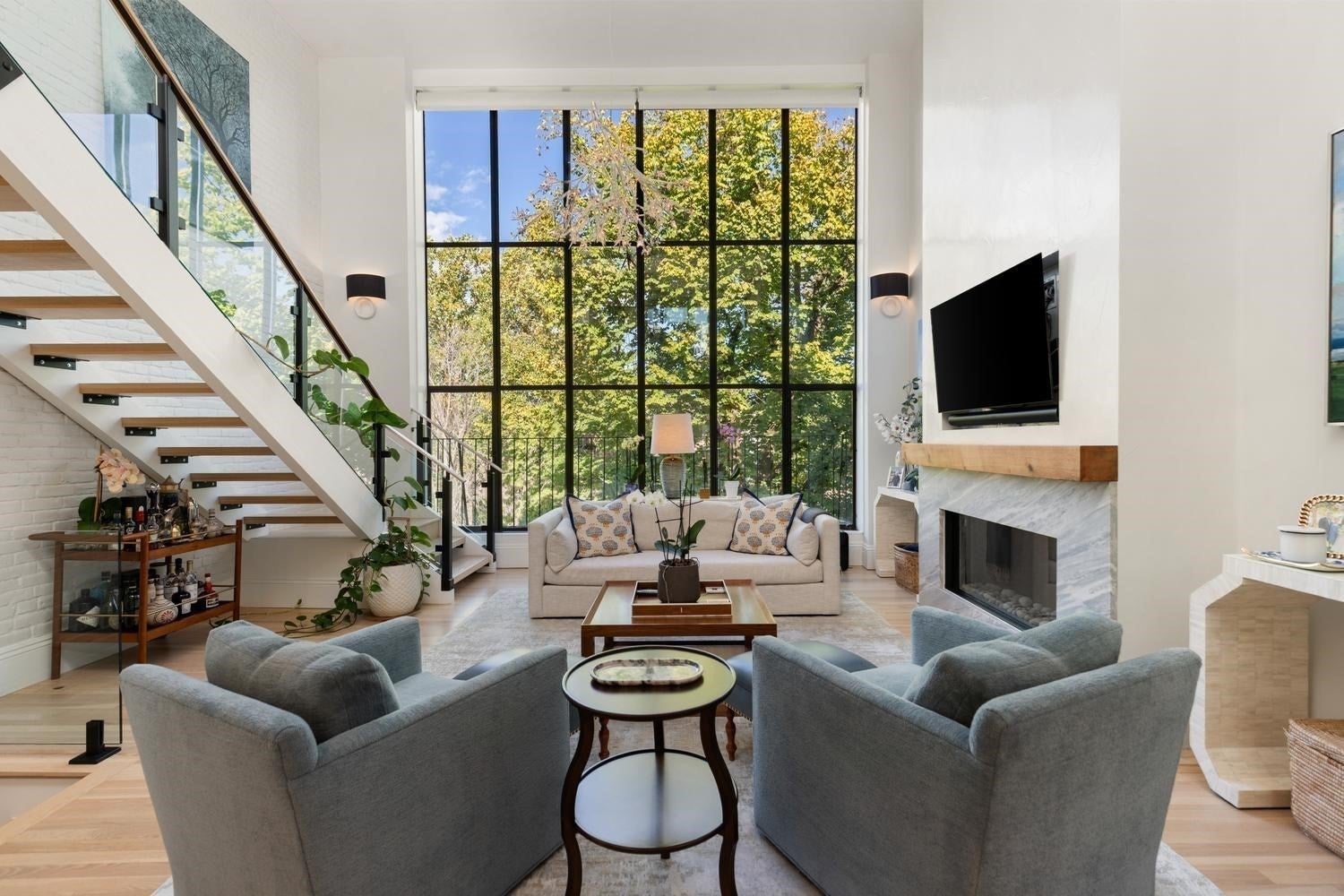 Photo of 51 Rutland Square #PH, Boston, MA
