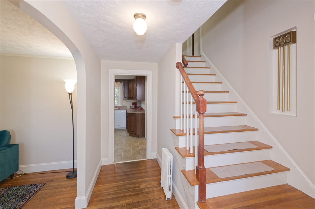 3 Lancaster St