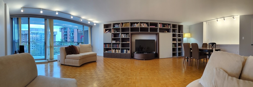 45 Longwood Ave #705, Brookline, MA Photo #2