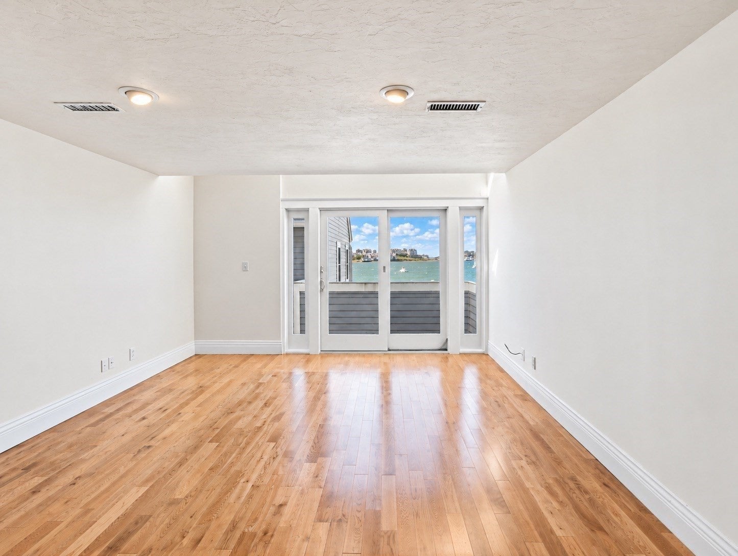 180 Cadish Avenue #8, Hull, MA Photo #9