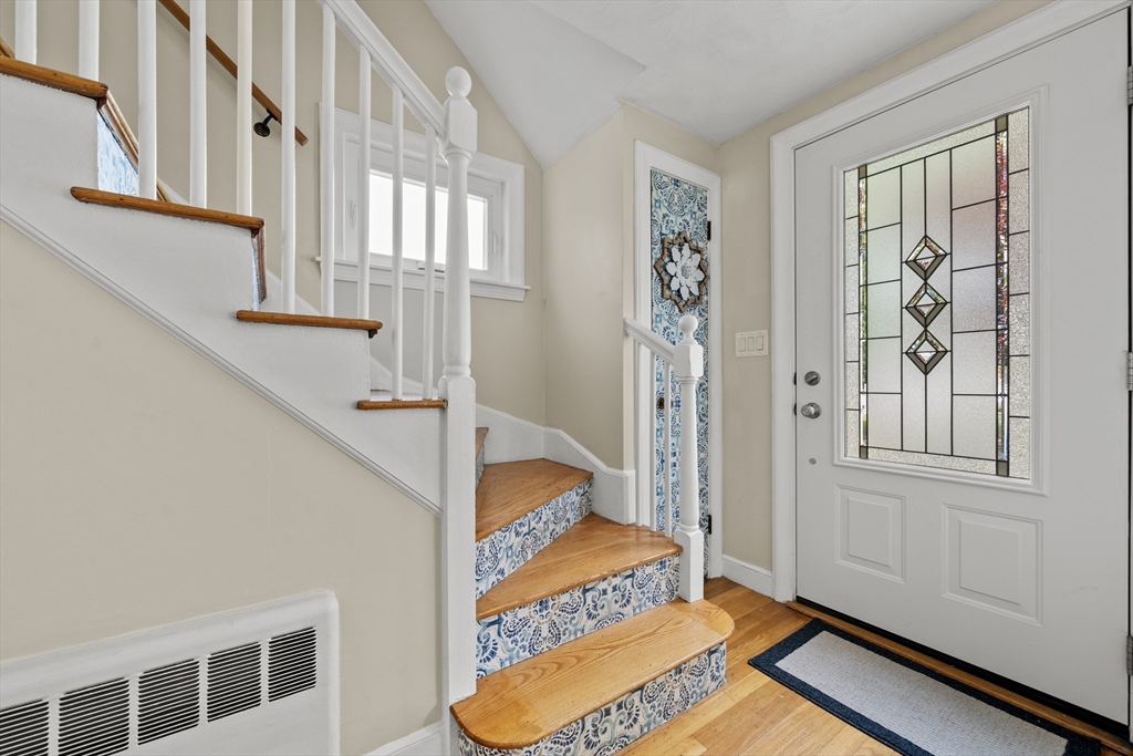 4 Sendick Rd
