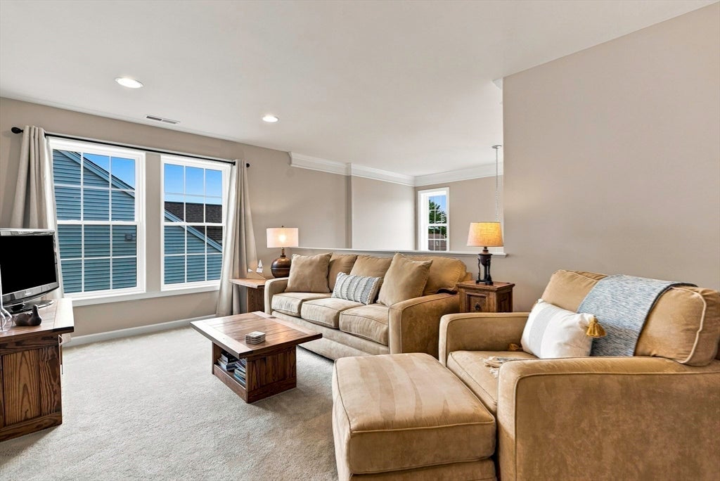 65 Brooksmont Dr #15, Holliston, MA Photo #20