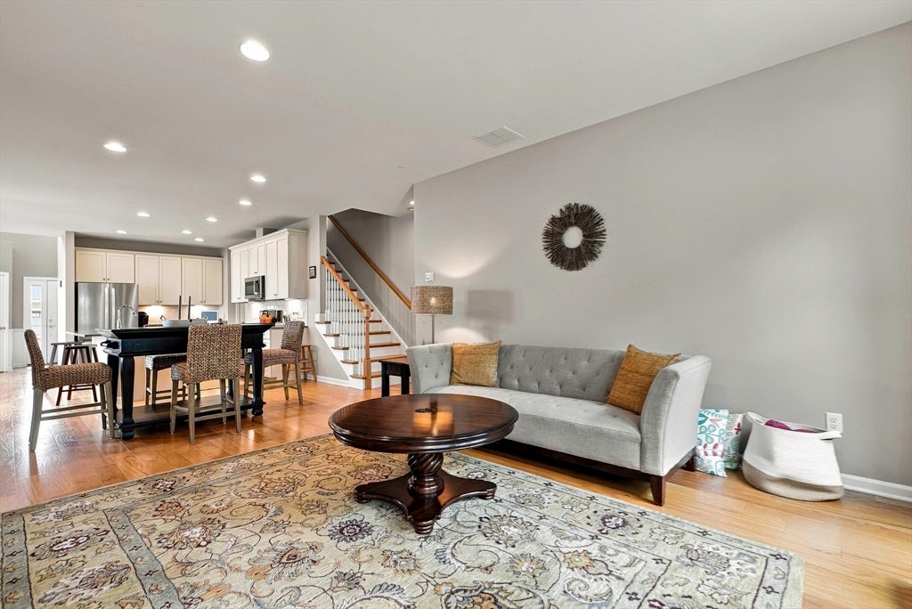 65 Brooksmont Dr #15, Holliston, MA Photo #18
