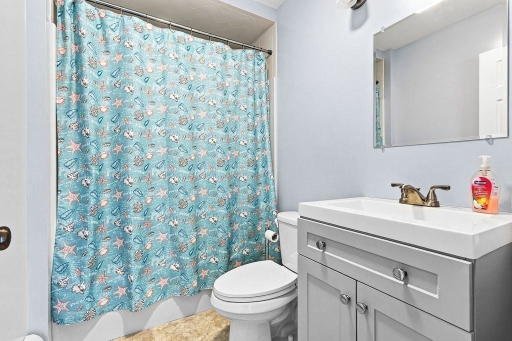 26 Paul Rd, Dartmouth, MA, 26 Paul Rd, Dartmouth, MA Photo #19