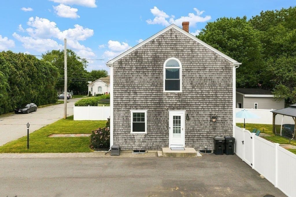 26 Paul Rd, Dartmouth, MA, 26 Paul Rd, Dartmouth, MA Photo #38