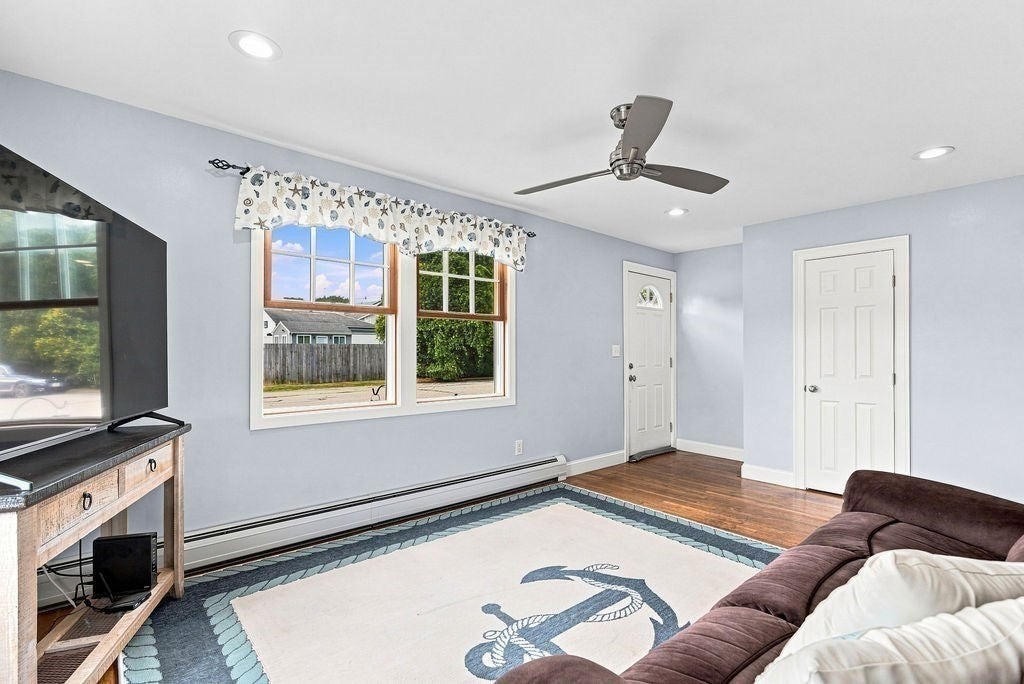 26 Paul Rd, Dartmouth, MA, 26 Paul Rd, Dartmouth, MA Photo #11