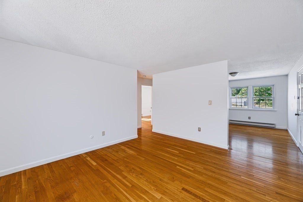 20 Beacon Ave #3, Newburyport, MA, 20 Beacon Ave #3, Newburyport, MA Photo #8