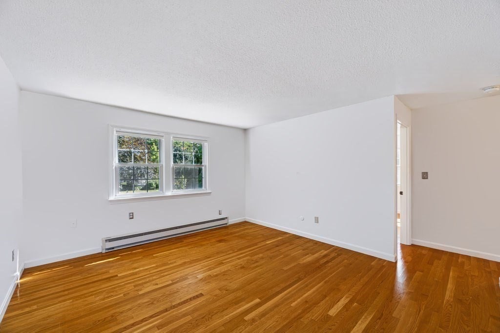 20 Beacon Ave #3, Newburyport, MA, 20 Beacon Ave #3, Newburyport, MA Photo #7